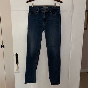 Levi’s 712 Slim Women’s Jeans Size 29